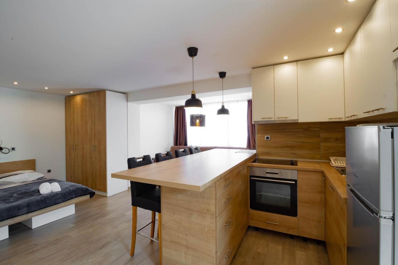 Apartments Marinici Rijeka - With Private Parking Exterior photo